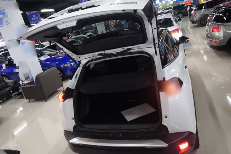 Used Peugeot e2008 2020 Fēngshàng Version Trunk