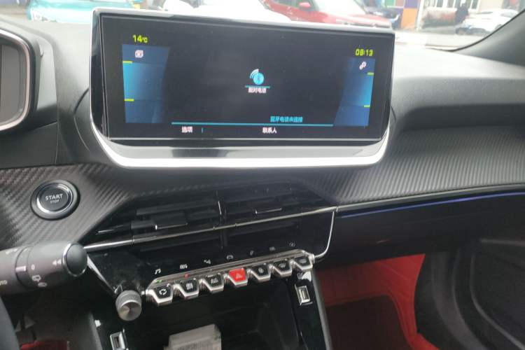 Used Peugeot e2008 2020 3D ZhenShang Edition Audio And AC Panel