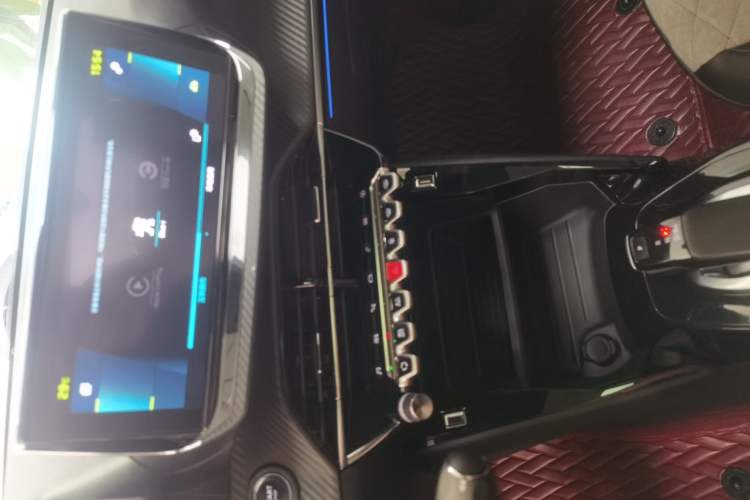 Used Peugeot e2008 2020 3D ZhenShang Edition Audio And AC Panel