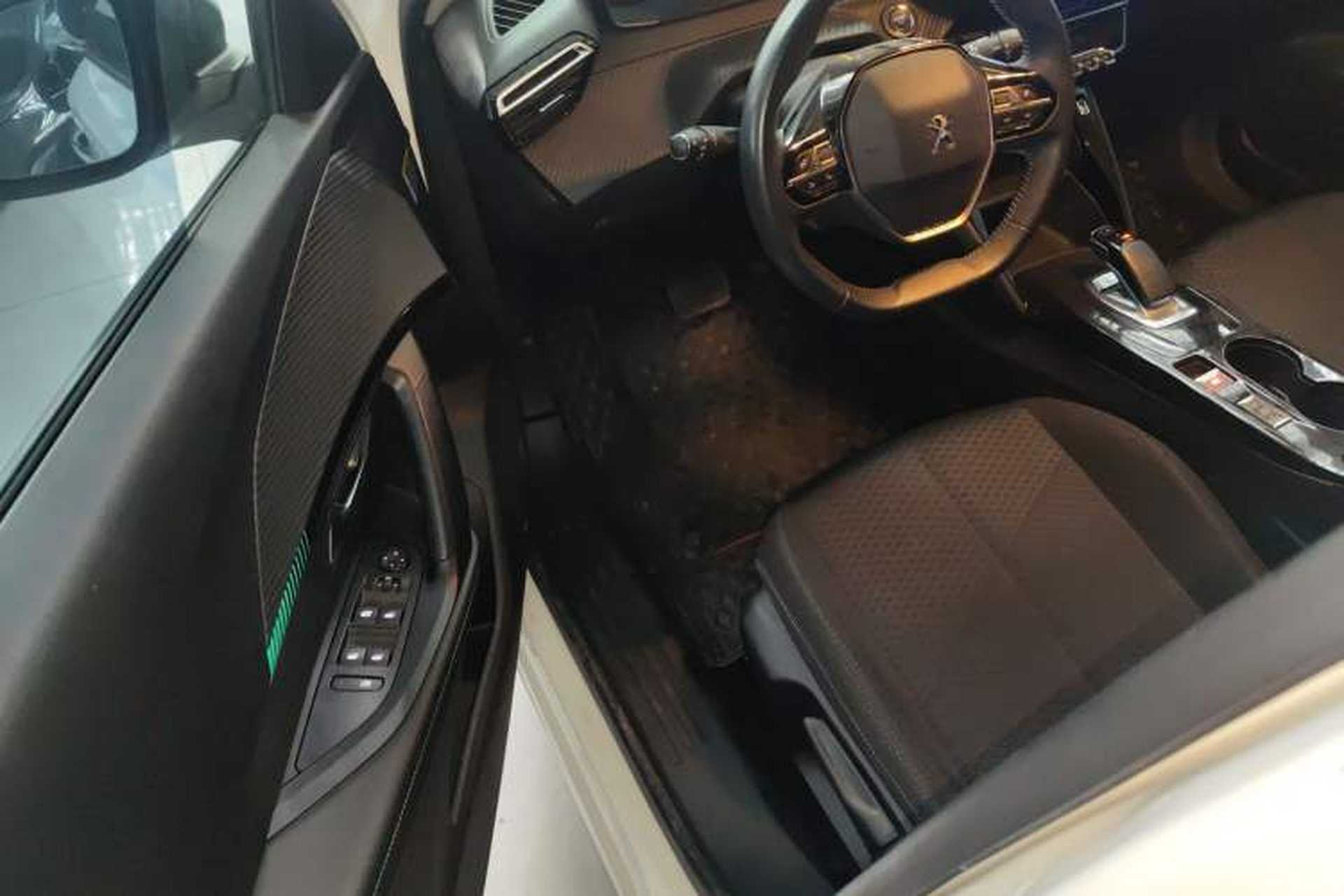Used Peugeot e2008 2020 Fēngshàng Version Driver Seat