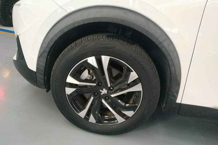 Used Peugeot e2008 2020 Fēngshàng Version Exterior 7
