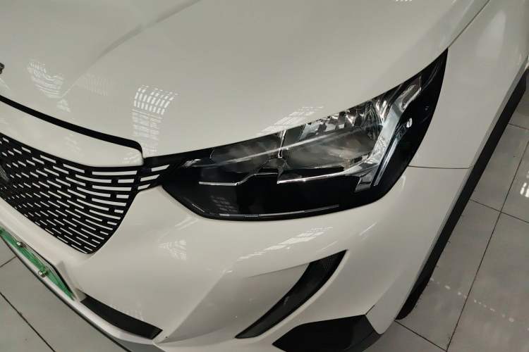 Used Peugeot e2008 2020 Fēngshàng Version Left Front Headlight