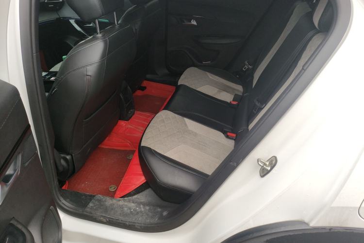 Used Peugeot e2008 2020 3D ZhenShang Edition Left Rear Seat