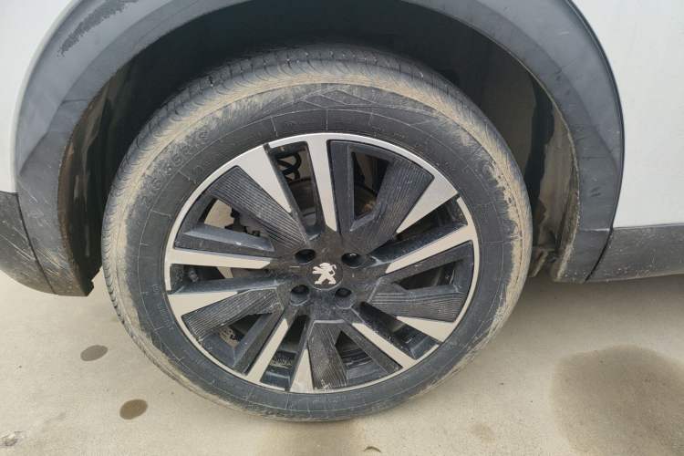Used Peugeot e2008 2020 3D ZhenShang Edition Right Rear Wheel Hub