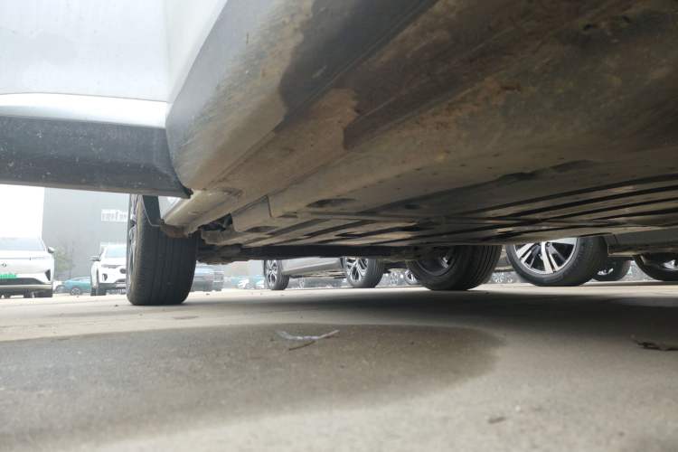 Used Peugeot e2008 2020 3D ZhenShang Edition Right Side Sill