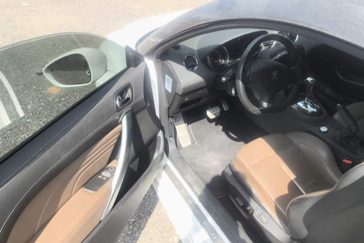 Used Peugeot RCZ 2014 1.6T Fashion Edition Driver Seat