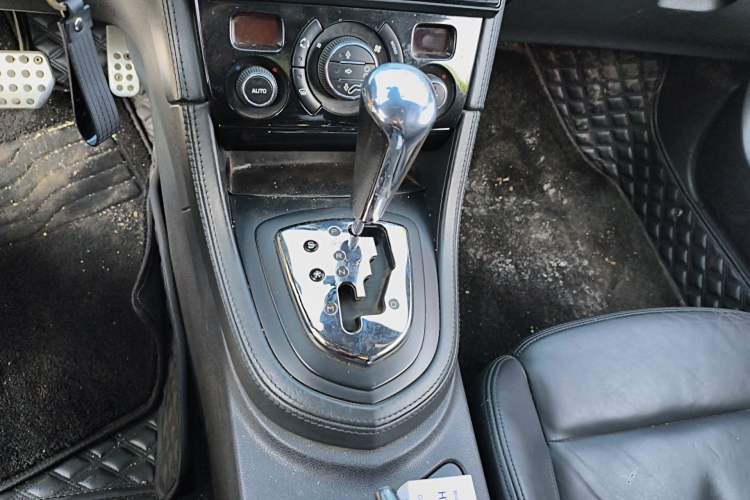 Used Peugeot RCZ 2011 1.6T Luxury Sport Model Gear Lever