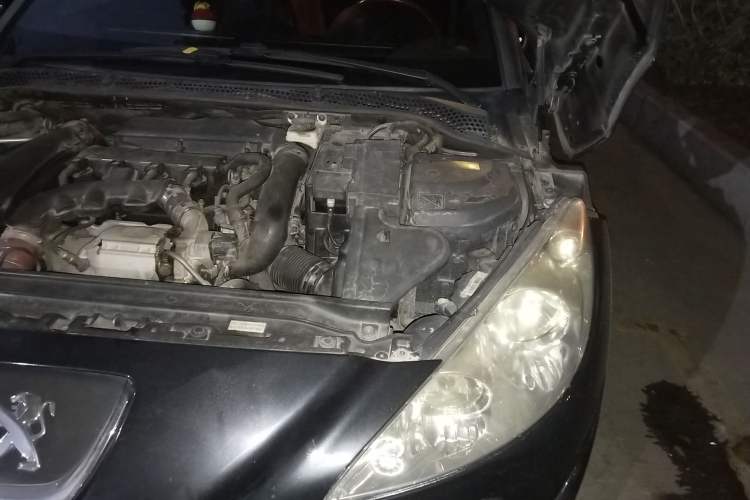 Used Peugeot RCZ 2011 1.6T Fashion Edition Engine Bay Left