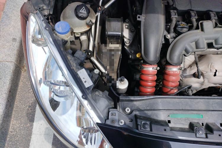 Used Peugeot RCZ 2011 1.6T Fashion Edition Engine Bay Right
