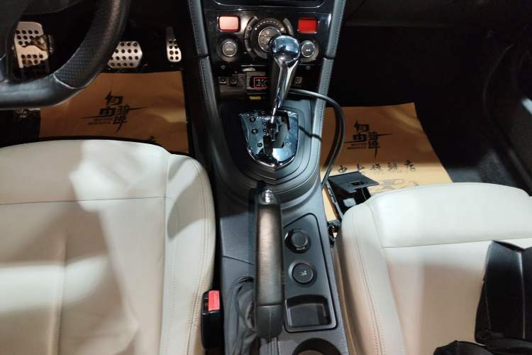 Used Peugeot RCZ 2011 1.6T Luxury Elegant Model Gear Lever
