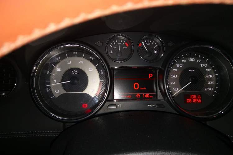 Used Peugeot RCZ 2011 1.6T Fashion Edition Odometer Close Up