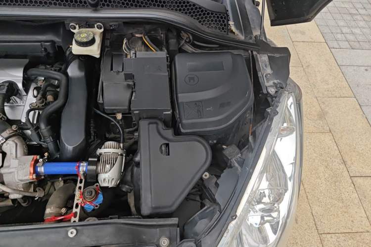 Used Peugeot RCZ 2011 1.6T Fashion Edition Engine Bay Left