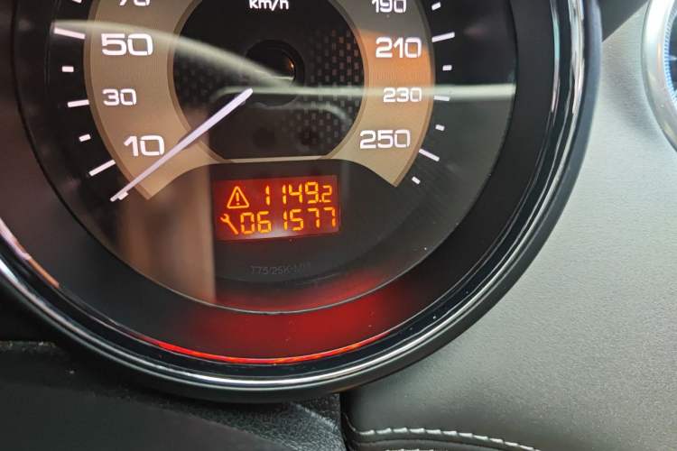 Used Peugeot RCZ 2011 1.6T Fashion Edition Odometer Close Up
