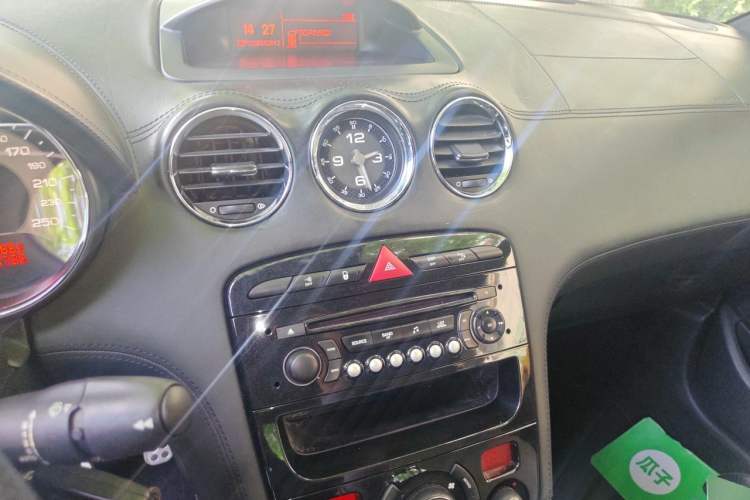 Used Peugeot RCZ  Audio And AC Panel
