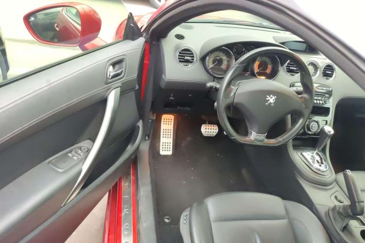 Used Peugeot RCZ 2011 1.6T Fashion Edition Driver Seat