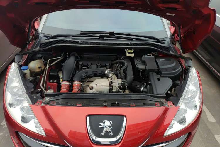 Used Peugeot RCZ 2011 1.6T Fashion Edition Engine Bay
