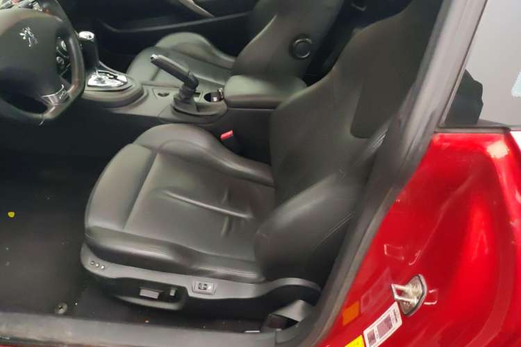 Used Peugeot RCZ 2011 1.6T Fashion Edition Left Rear Seat