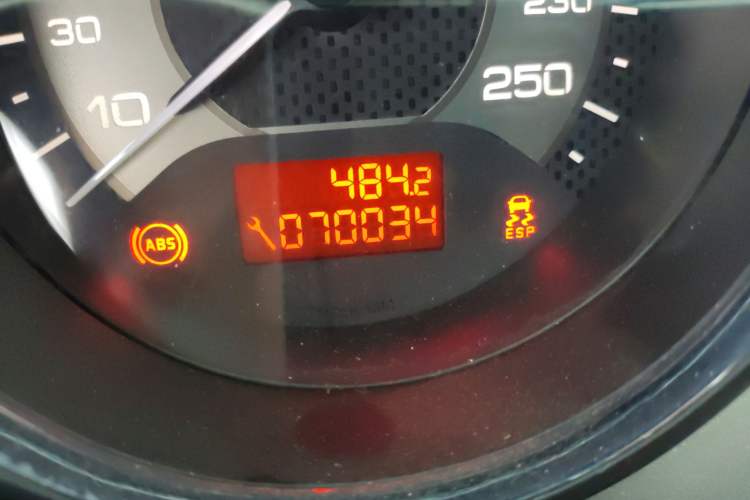 Used Peugeot RCZ 2011 1.6T Fashion Edition Odometer Close Up