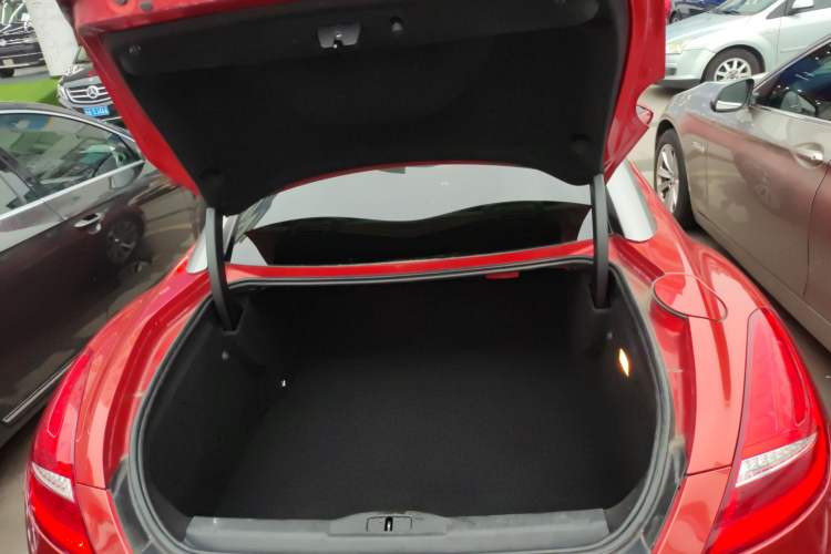 Used Peugeot RCZ 2011 1.6T Fashion Edition Trunk