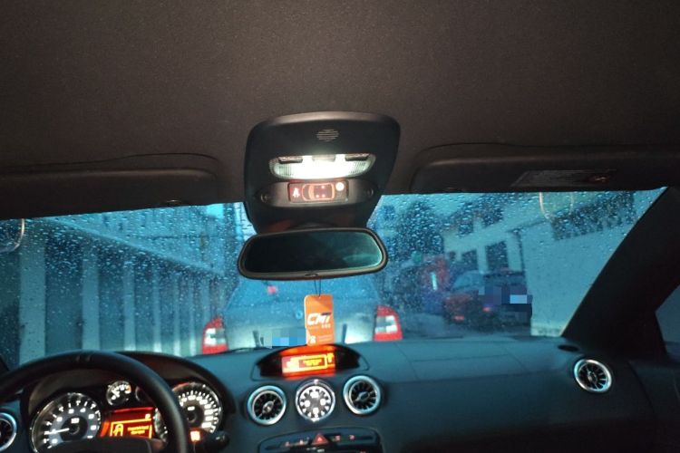 Used Peugeot RCZ 2011 1.6T Luxury Sport Model Headliner