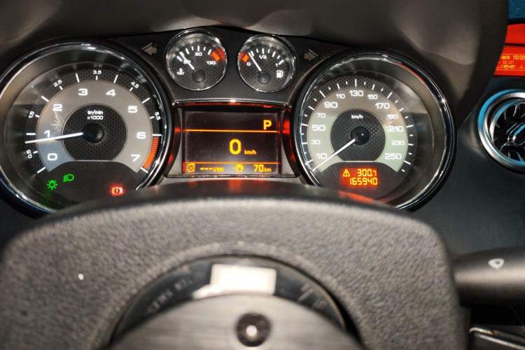 Used Peugeot RCZ 2011 1.6T Luxury Sport Model Odometer Close Up