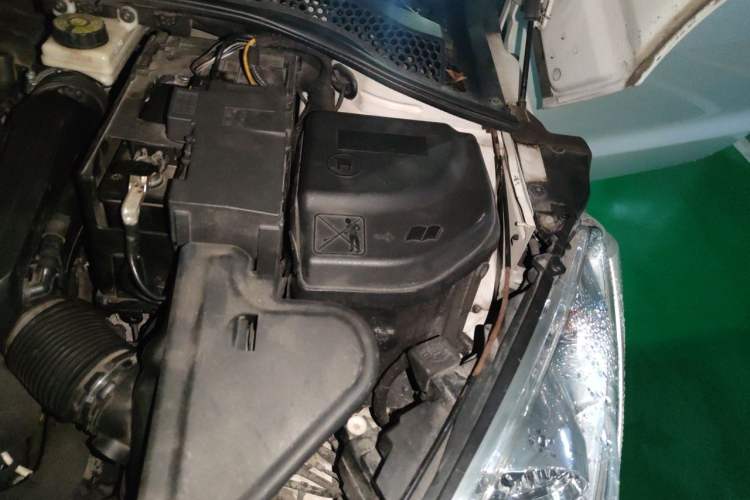Used Peugeot RCZ 2011 1.6T Fashion Edition Engine Bay Left