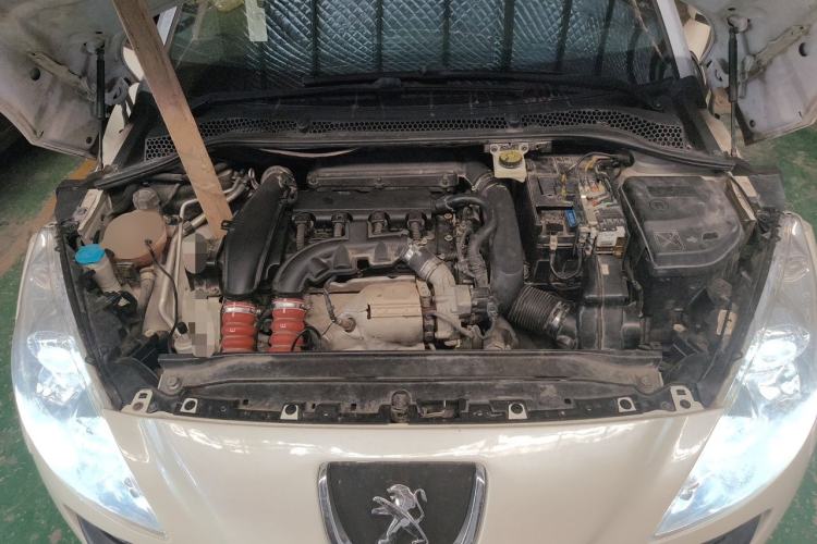 Used Peugeot RCZ 2011 1.6T Fashion Edition Engine Bay