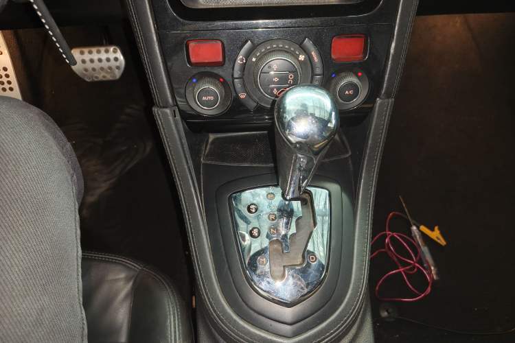Used Peugeot RCZ 2011 1.6T Fashion Edition Gear Lever