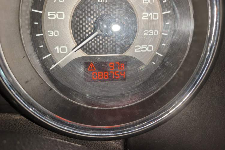 Used Peugeot RCZ 2011 1.6T Fashion Edition Odometer Close Up