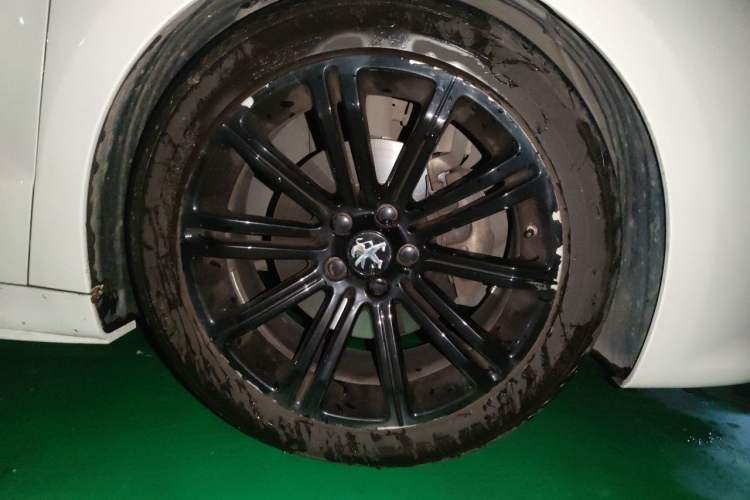 Used Peugeot RCZ 2011 1.6T Fashion Edition Right Front Wheel Hub