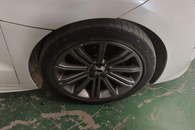 Used Peugeot RCZ 2011 1.6T Fashion Edition Right Front Wheel Hub