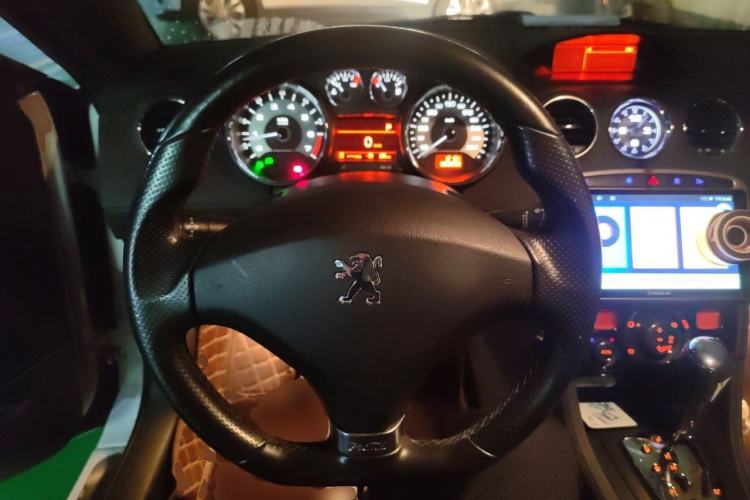 Used Peugeot RCZ 2011 1.6T Fashion Edition Steering Wheel