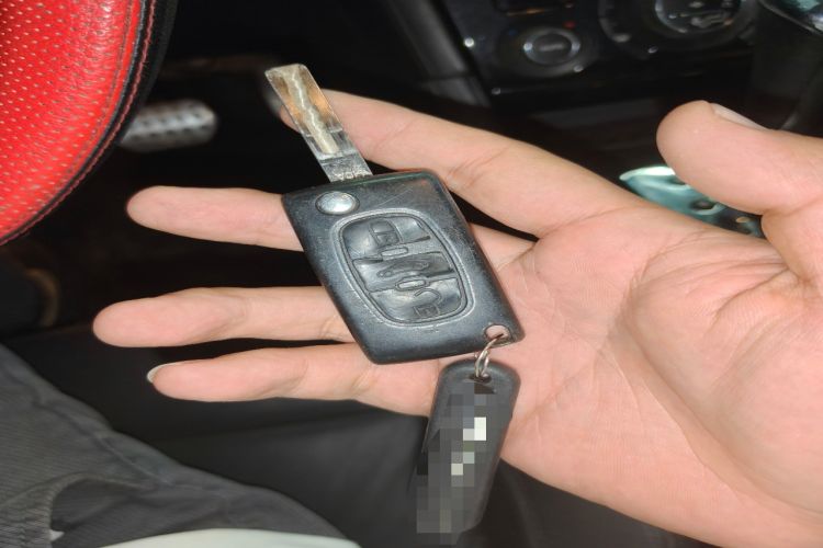 Used Peugeot RCZ 2011 1.6T Fashion Edition Vehicle Key