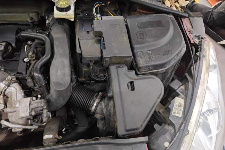 Used Peugeot RCZ 2014 1.6T Fashion Edition Engine Bay Left