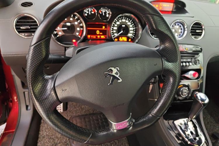 Used Peugeot RCZ 2014 1.6T Fashion Edition Steering Wheel