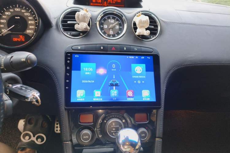 Used Peugeot RCZ 2014 1.6T Luxury Edition in a Light-Colored Style Audio And AC Panel