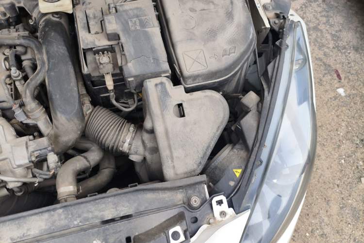 Used Peugeot RCZ 2014 1.6T Luxury Edition in a Light-Colored Style Engine Bay Left