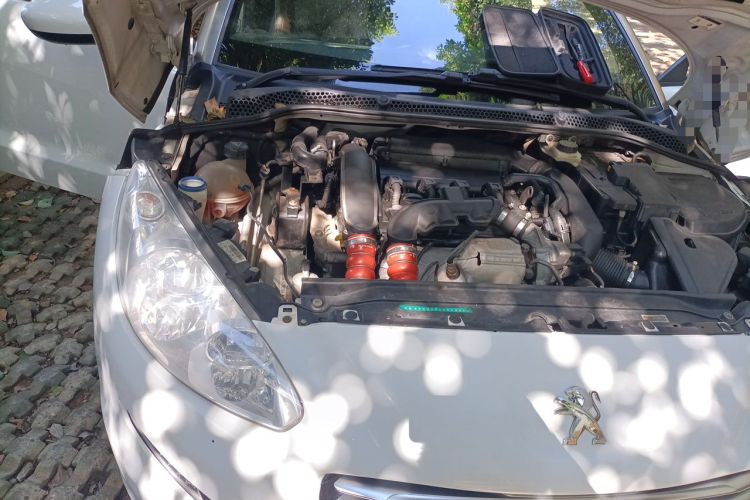 Used Peugeot RCZ 2014 1.6T Fashion Edition Engine Bay Right