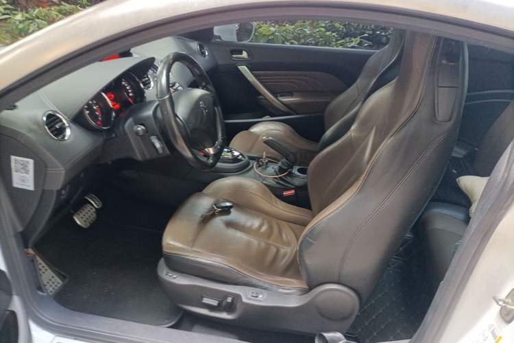 Used Peugeot RCZ 2014 1.6T Fashion Edition Left Front Seat