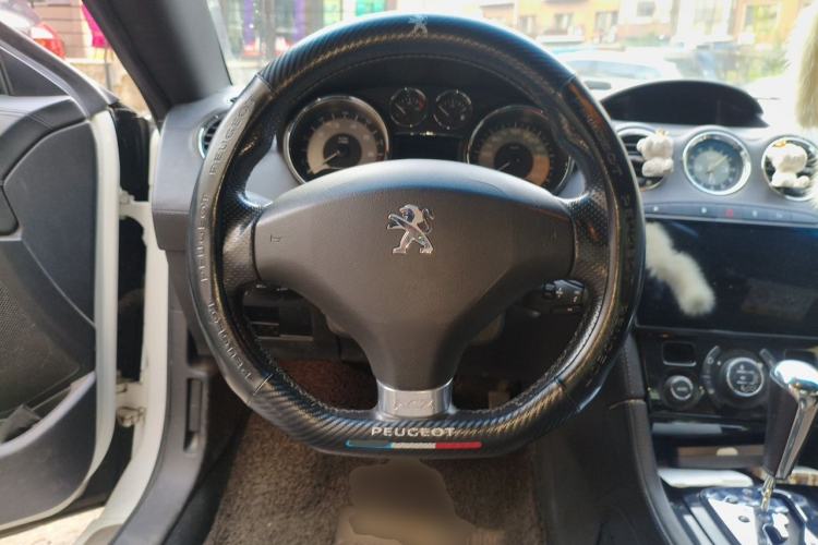 Used Peugeot RCZ 2014 1.6T Luxury Edition in a Light-Colored Style Steering Wheel
