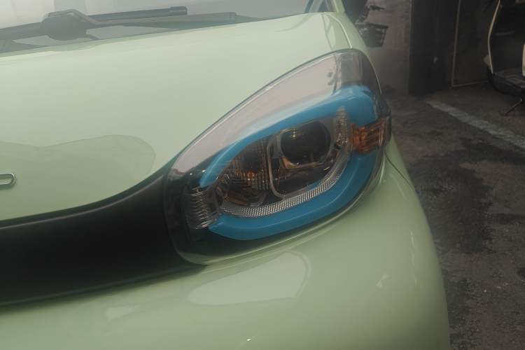 Used Pocco Duoduo 2021 – Beautiful and Popular Left Front Headlight