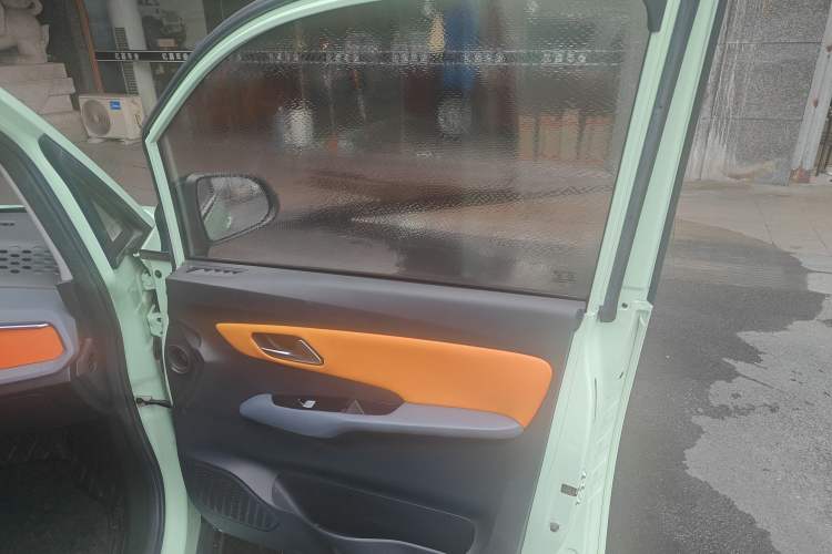 Used Pocco Duoduo 2021 – Beautiful and Popular Right Front Door Interior