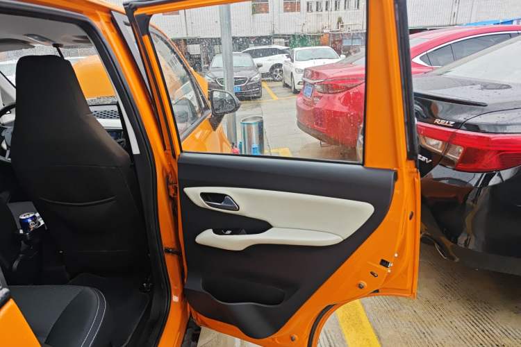 Used Pocco Duoduo 2021 Le Duo Right Rear Door Interior