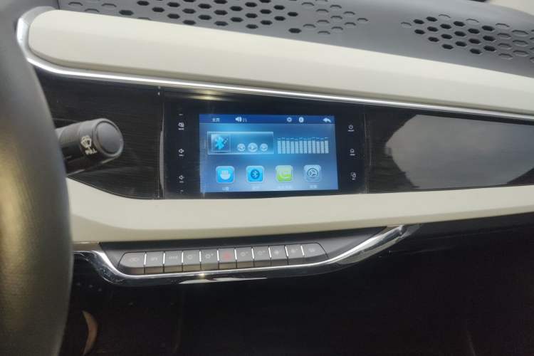Used Pocco Duoduo 2021 Le Duo Audio And AC Panel