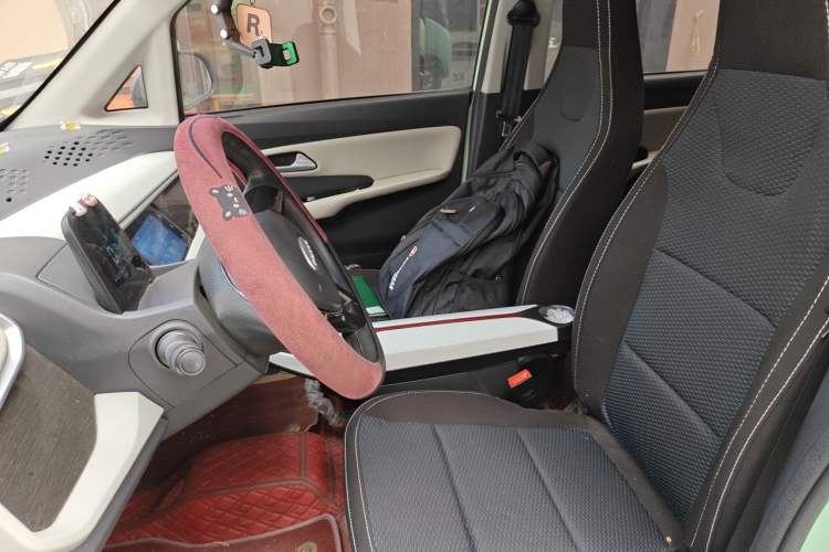 Used Pocco Duoduo 2021 Le Duo Left Front Seat