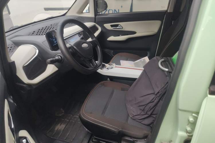 Used Pocco Duoduo 2021 Le Duo Left Front Seat