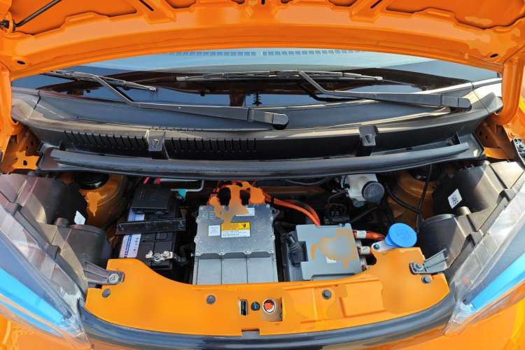 Used Pocco Duoduo 2021 Le Duo Engine Bay
