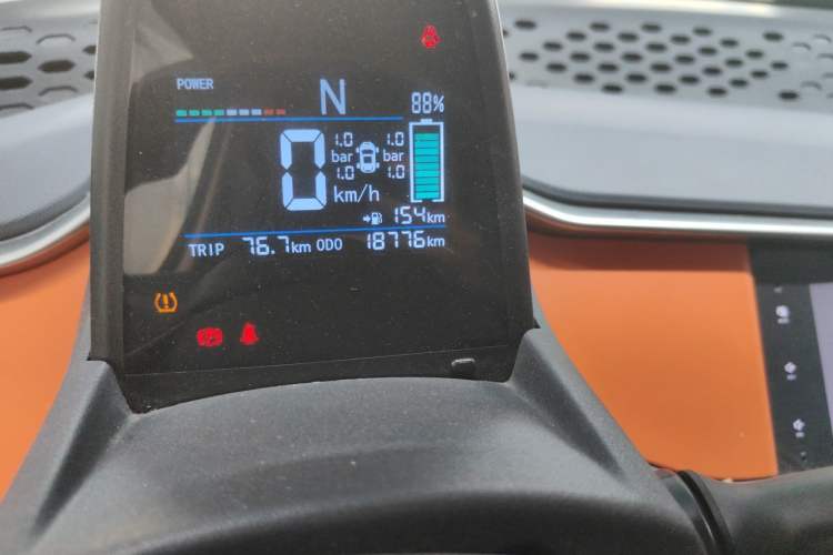 Used Pocco Duoduo 2022 Kuduo 15.5 kWh Odometer Close Up