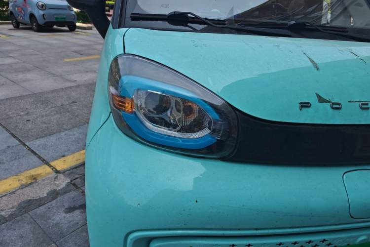 Used Pocco Duoduo 2022 Kuduo 15.1 kWh Right Front Headlight