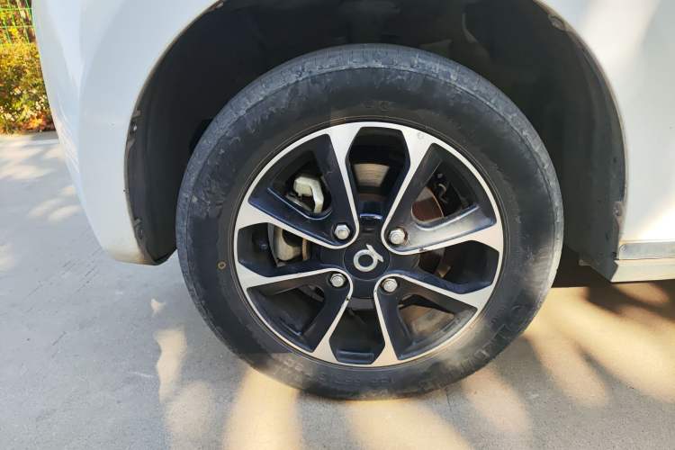Used Pocco Duoduo 2022 Xuan Duo Duo Left Front Wheel Hub